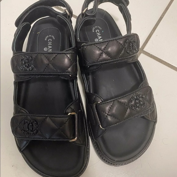 Velcro dad sandals black